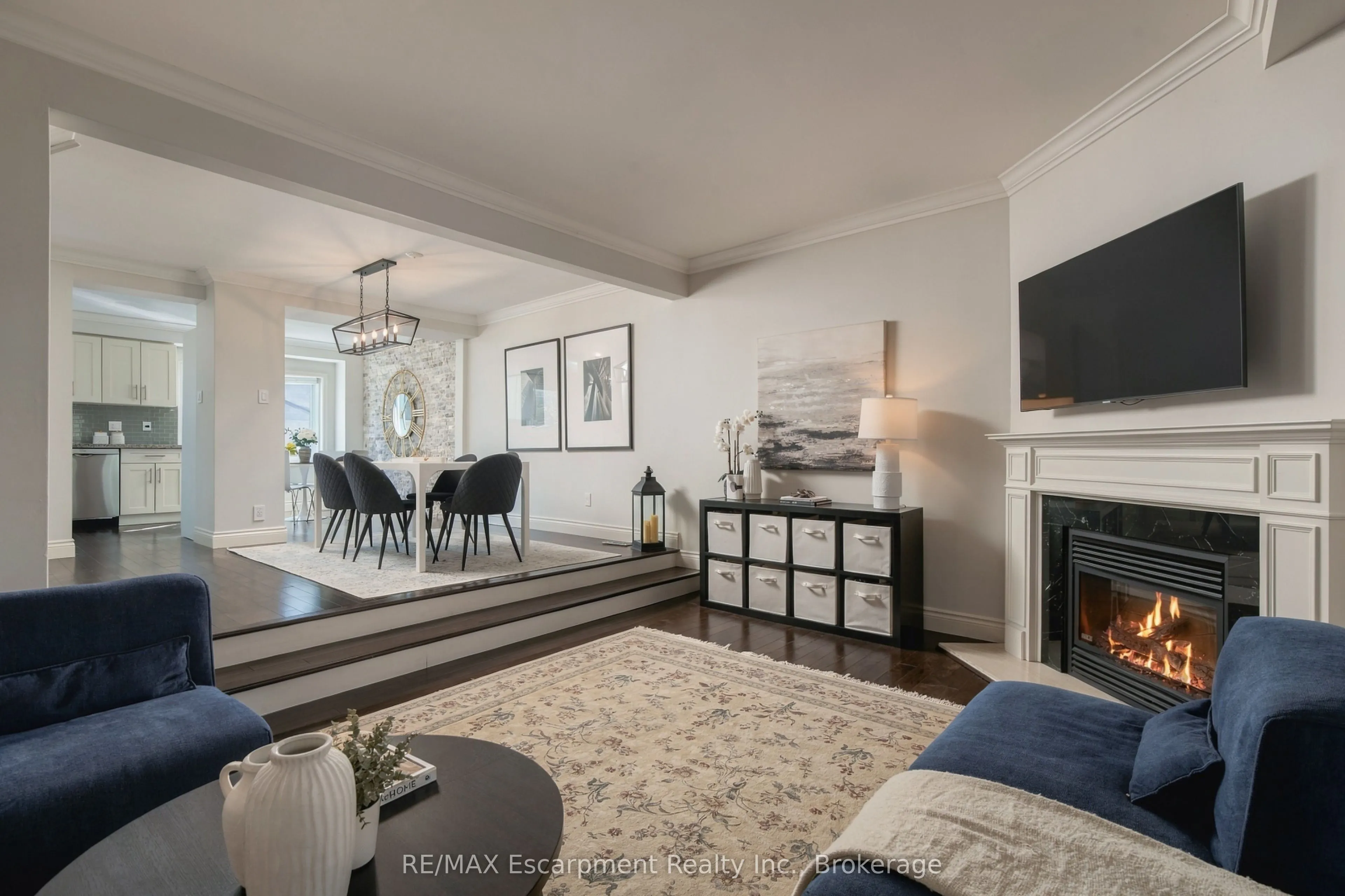 1060 Walden Circle #51