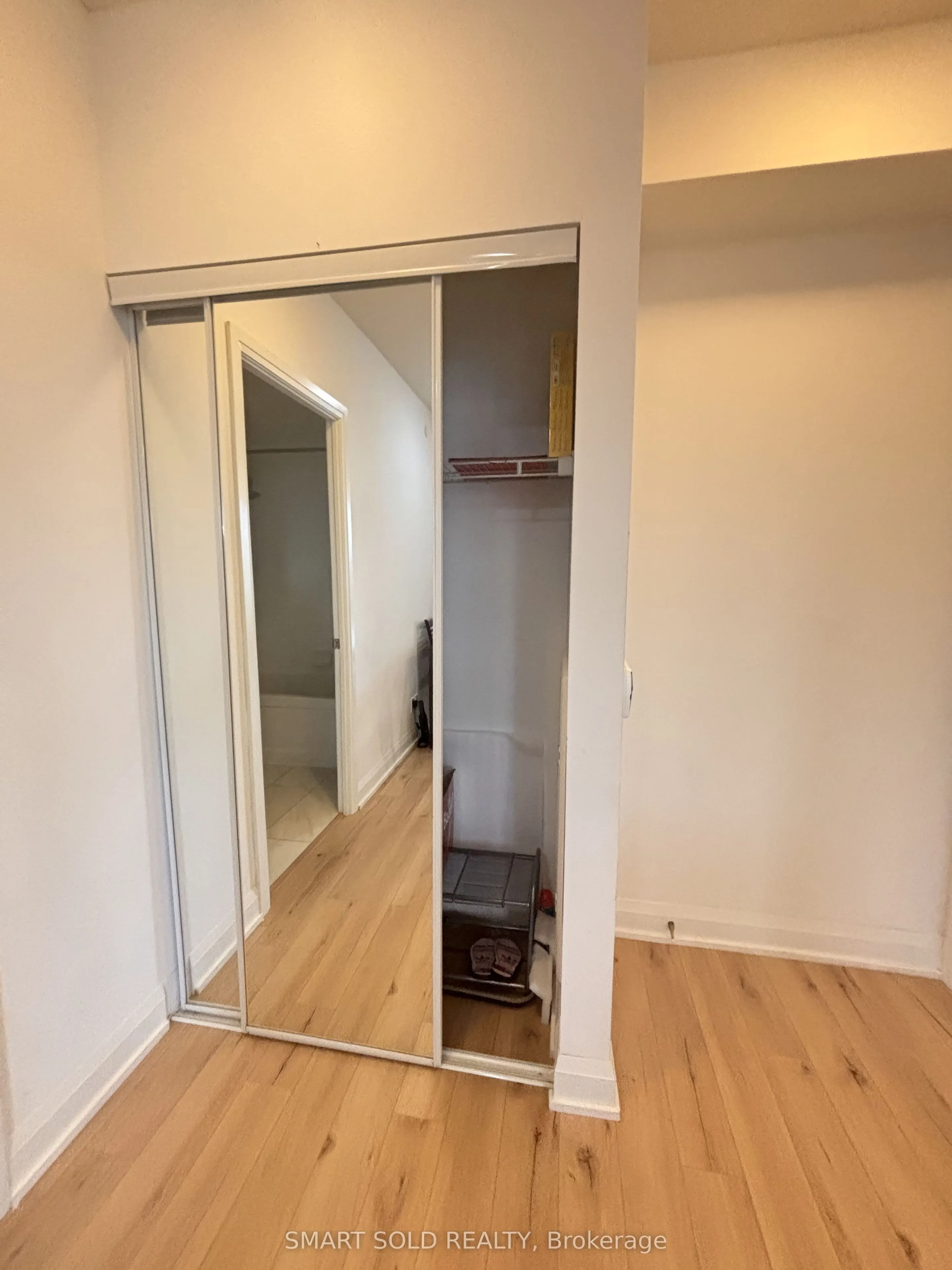 56 Annie Craig Drive #1105