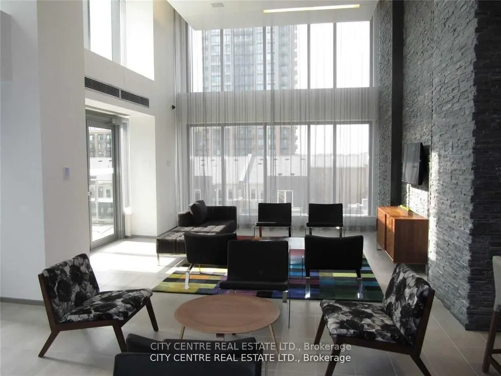 365 Prince Of Wales Drive #505