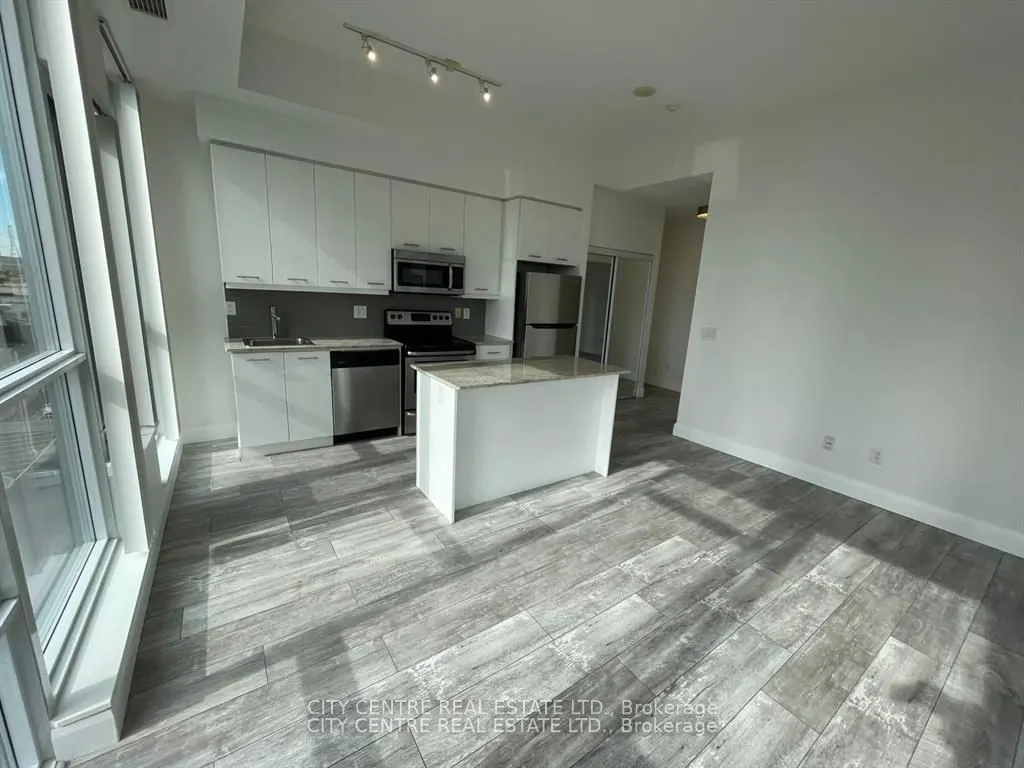 365 Prince Of Wales Drive #505
