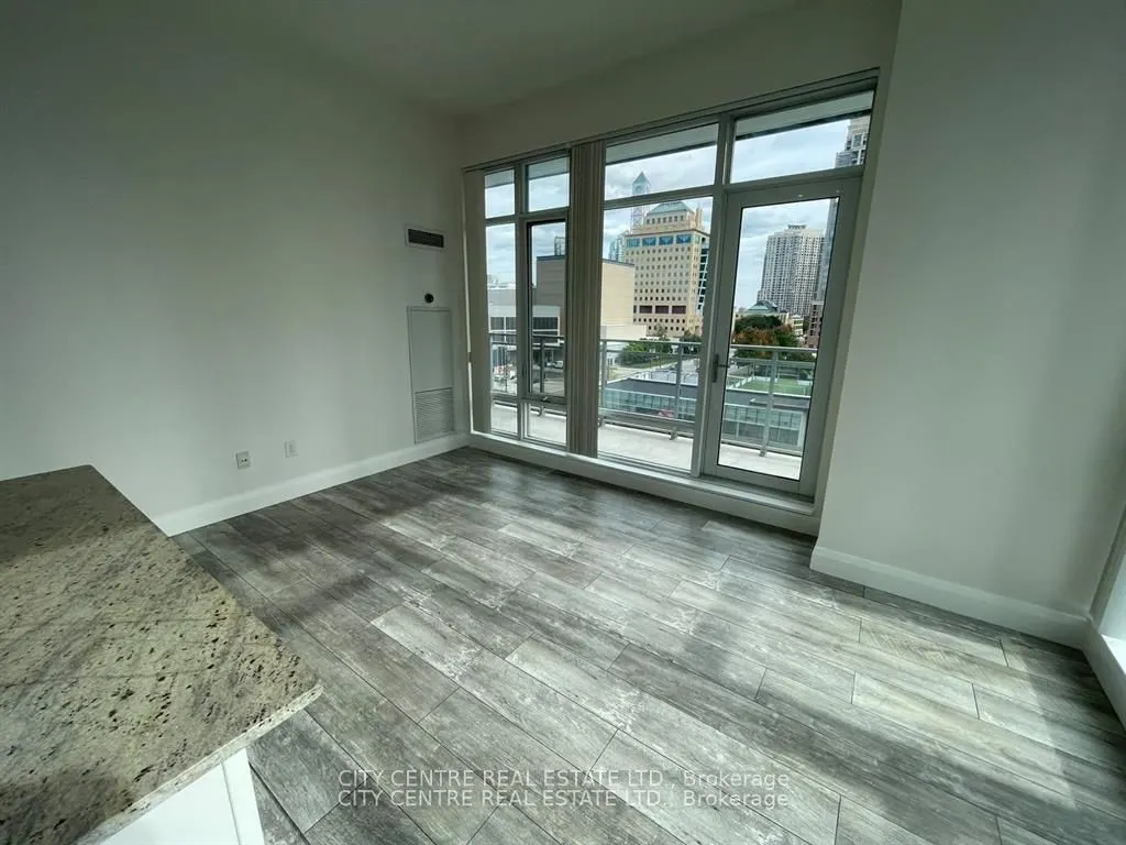 365 Prince Of Wales Drive #505