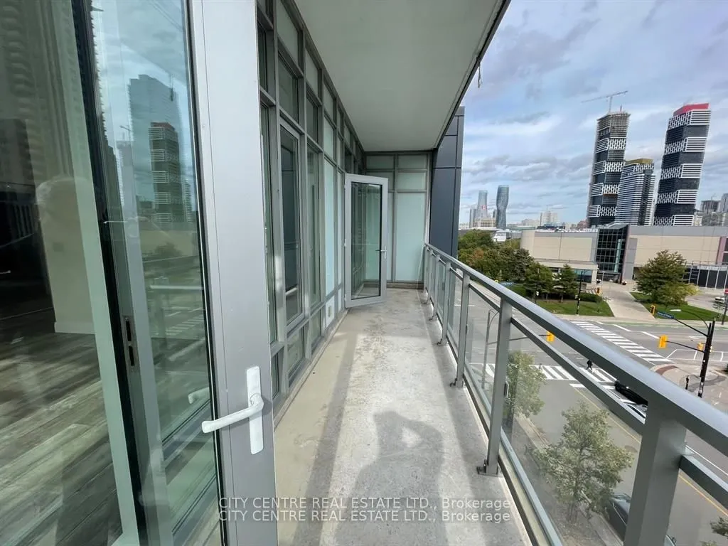 365 Prince Of Wales Drive #505