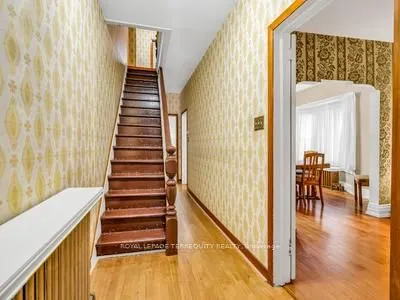 43 Lappin Avenue