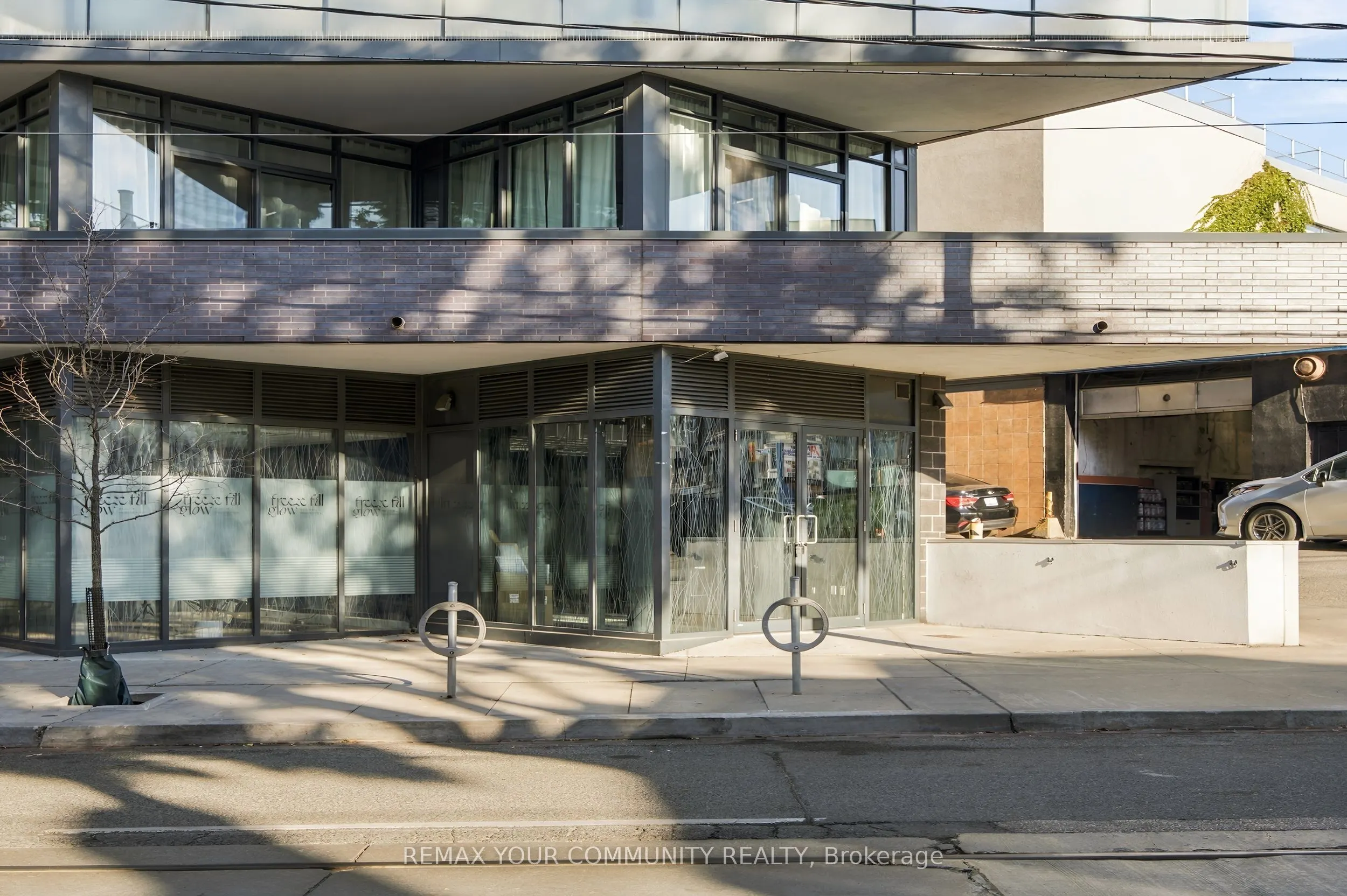 36 Howard Park Avenue #145