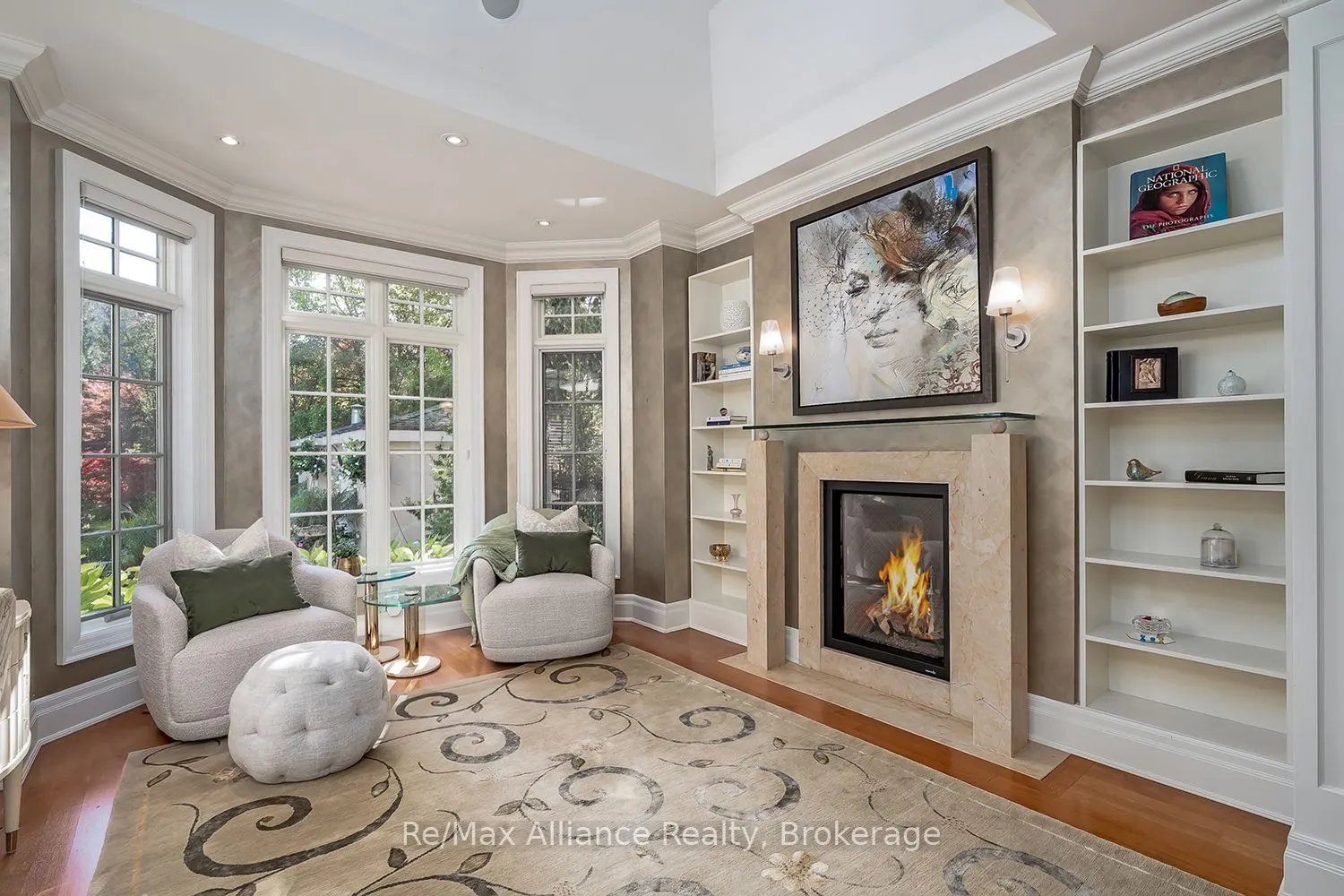 1426 Lakeshore Road E