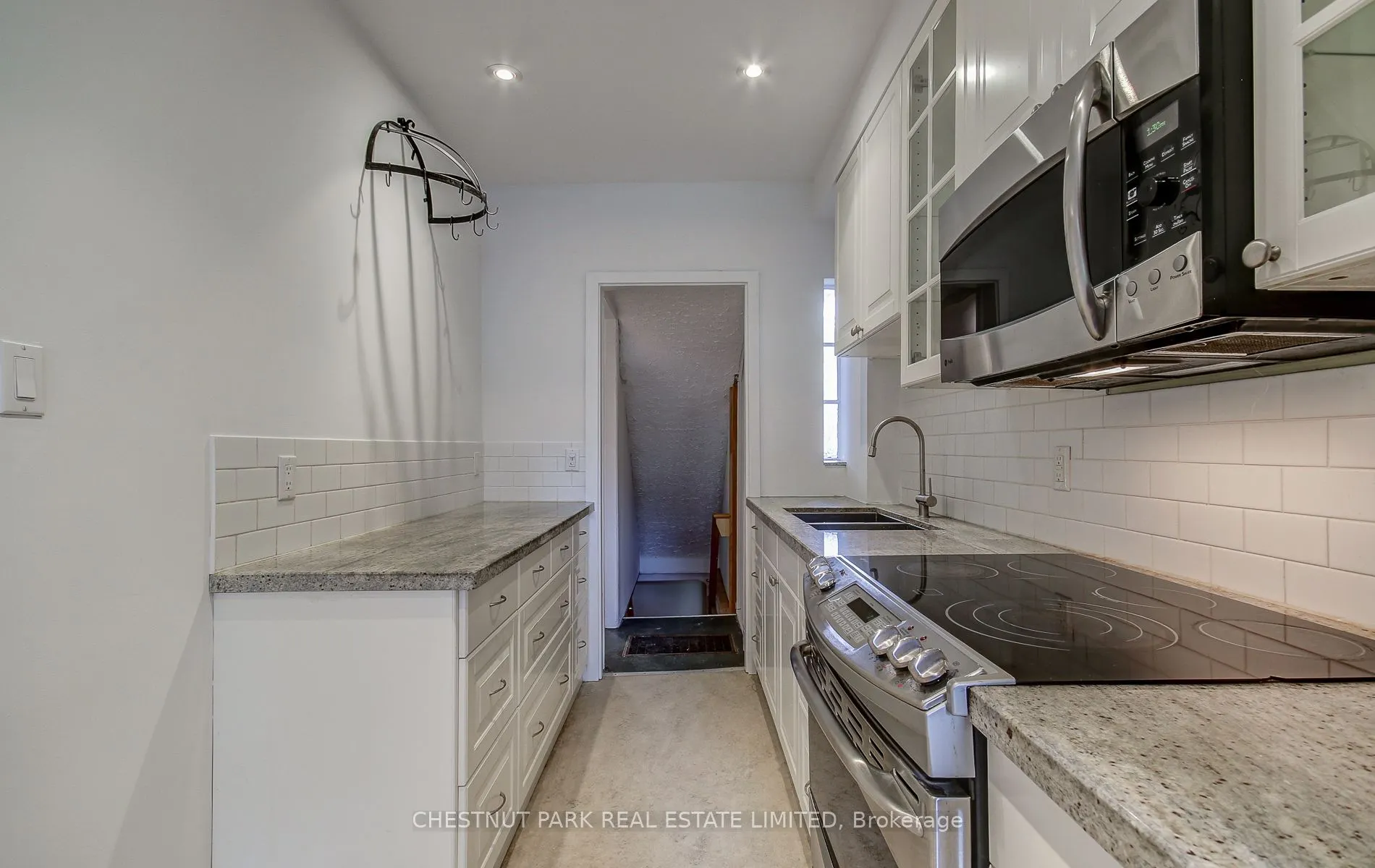 89 Fern Avenue