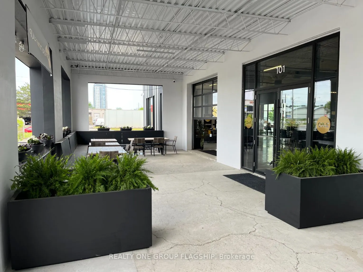 1377 The Queensway #101-P6