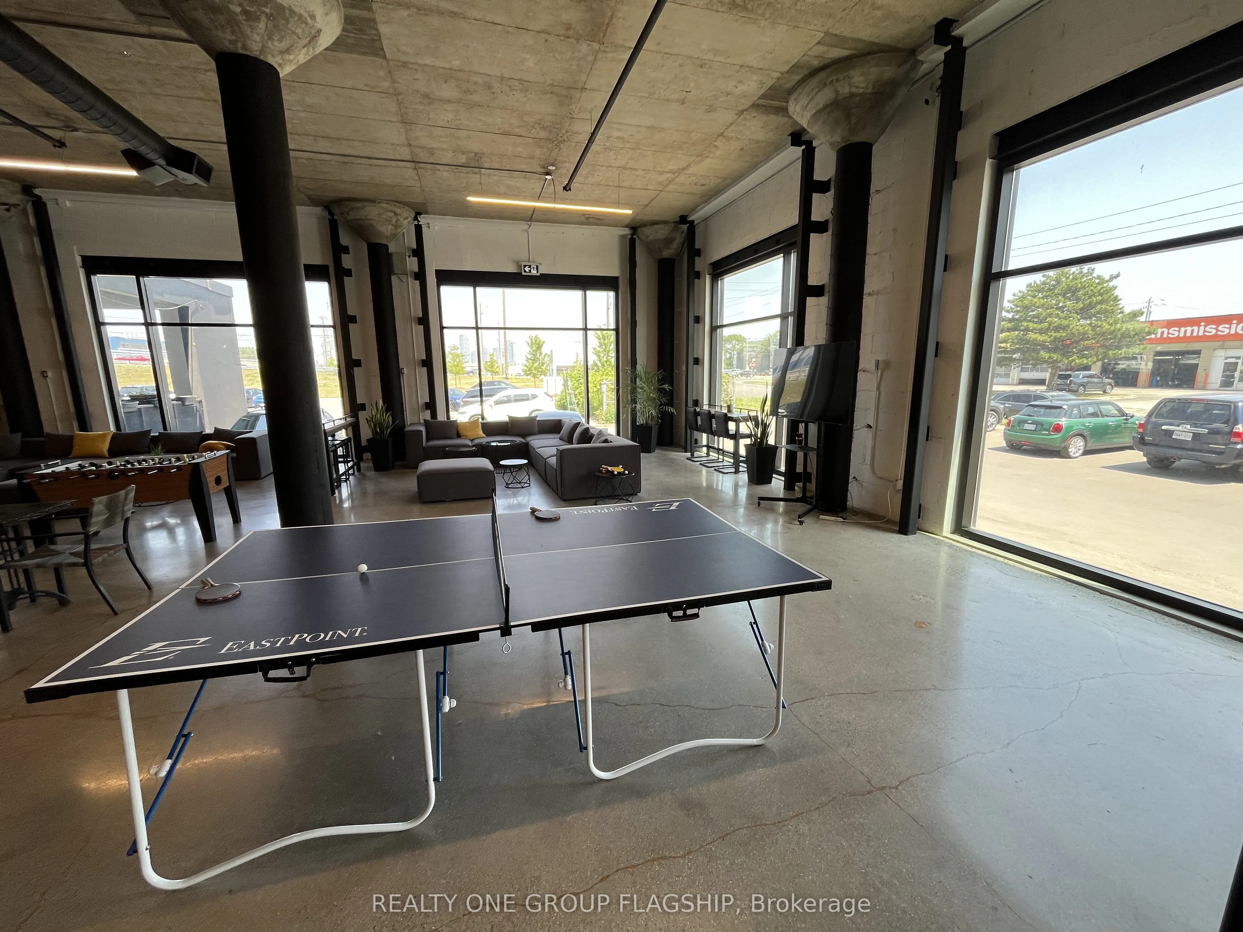 1377 The Queensway #101-P6