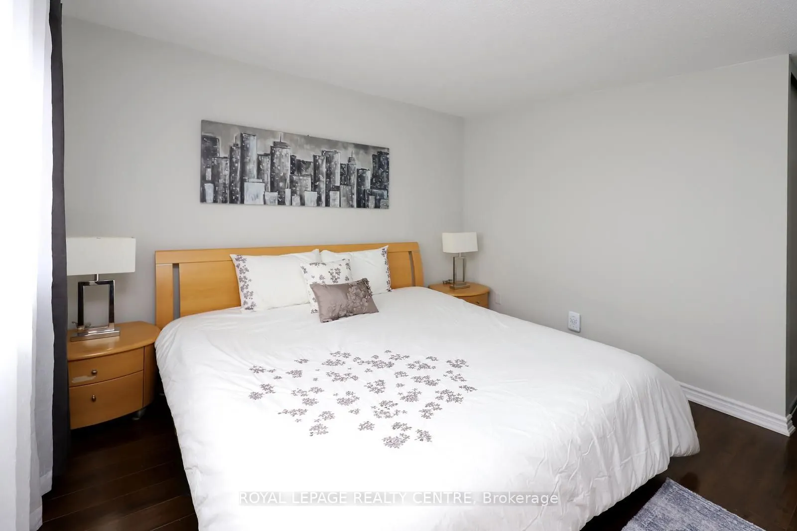 1055 Dundas Street E #171