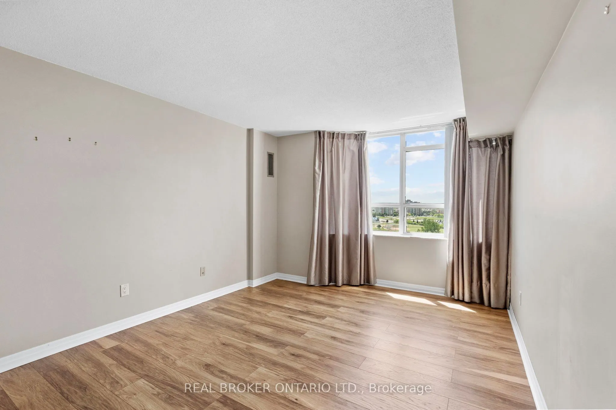 30 Malta Avenue #1603