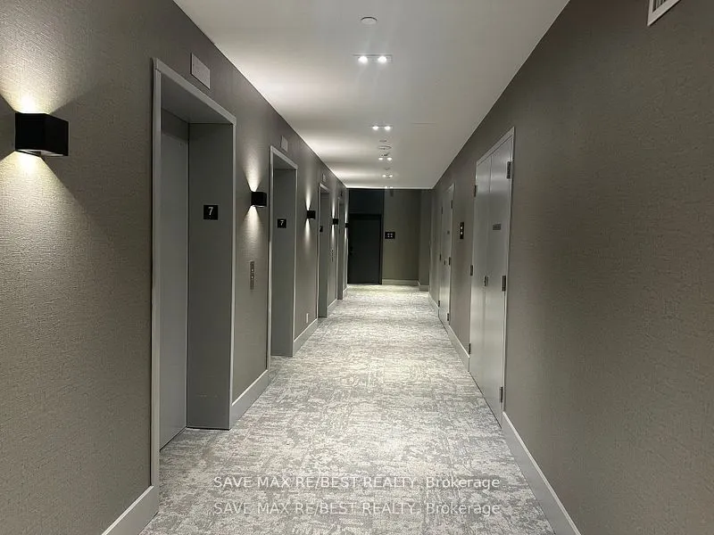 285 Dufferin Street #726