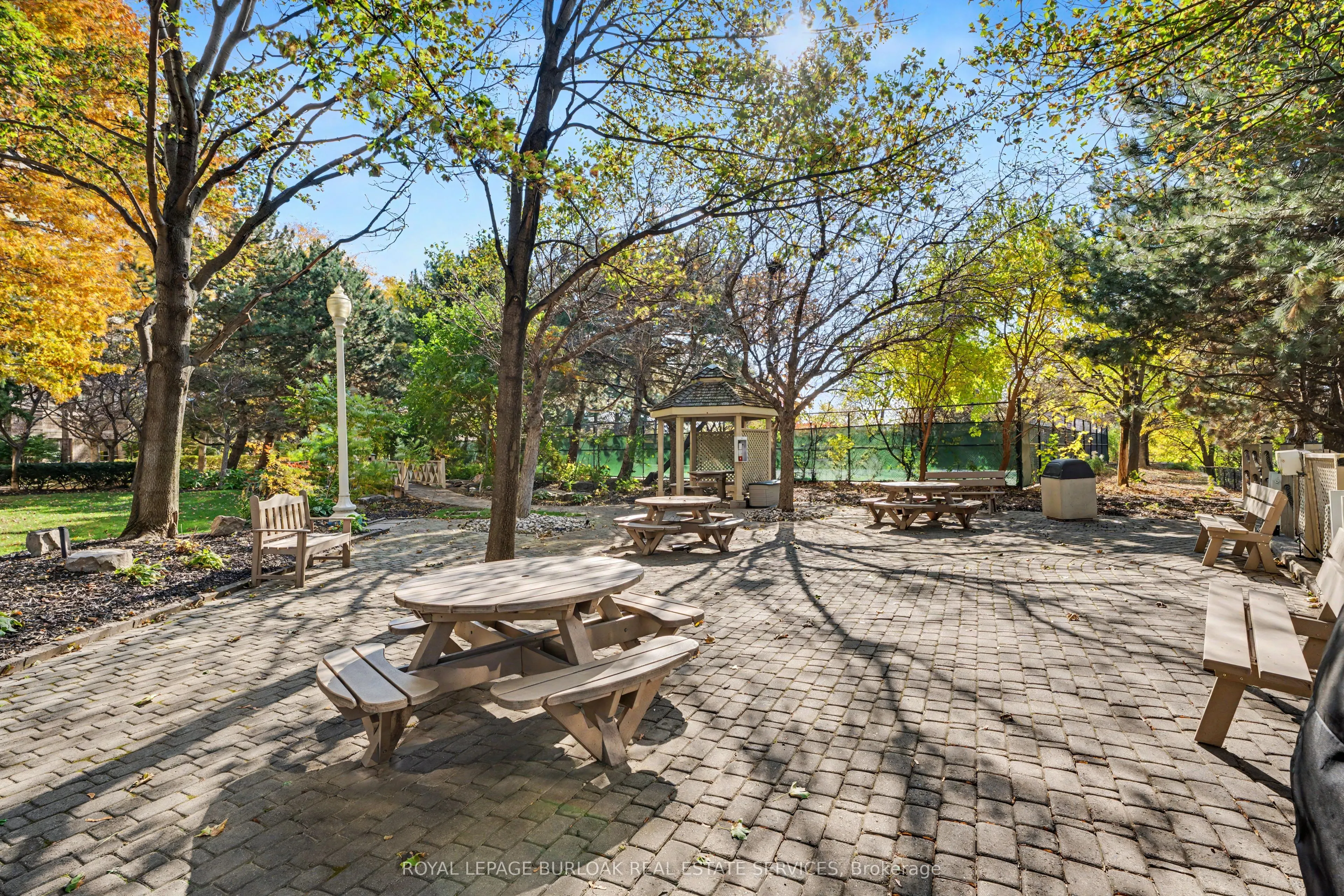 45 Kingsbridge Garden Circle #2407