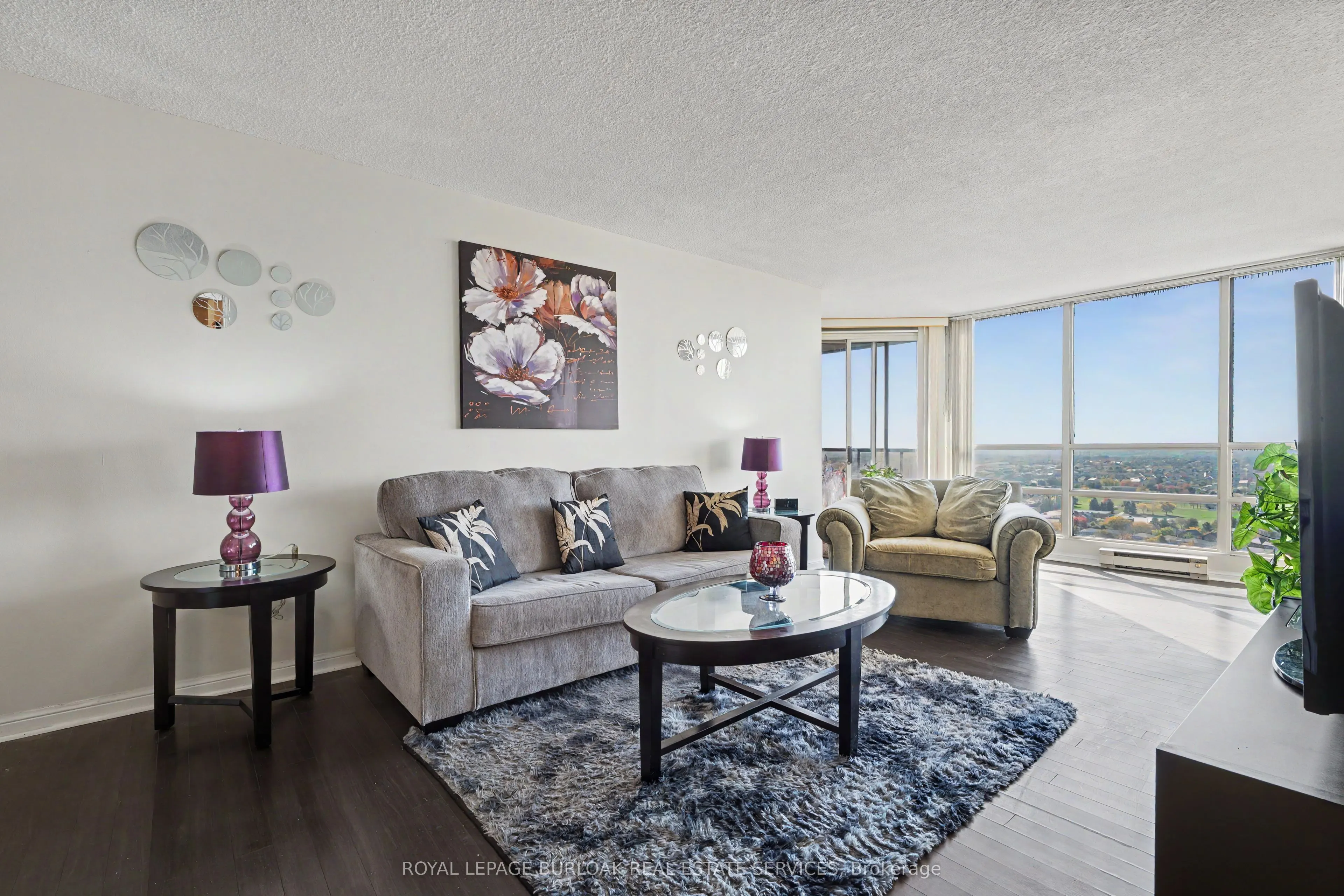 45 Kingsbridge Garden Circle #2407