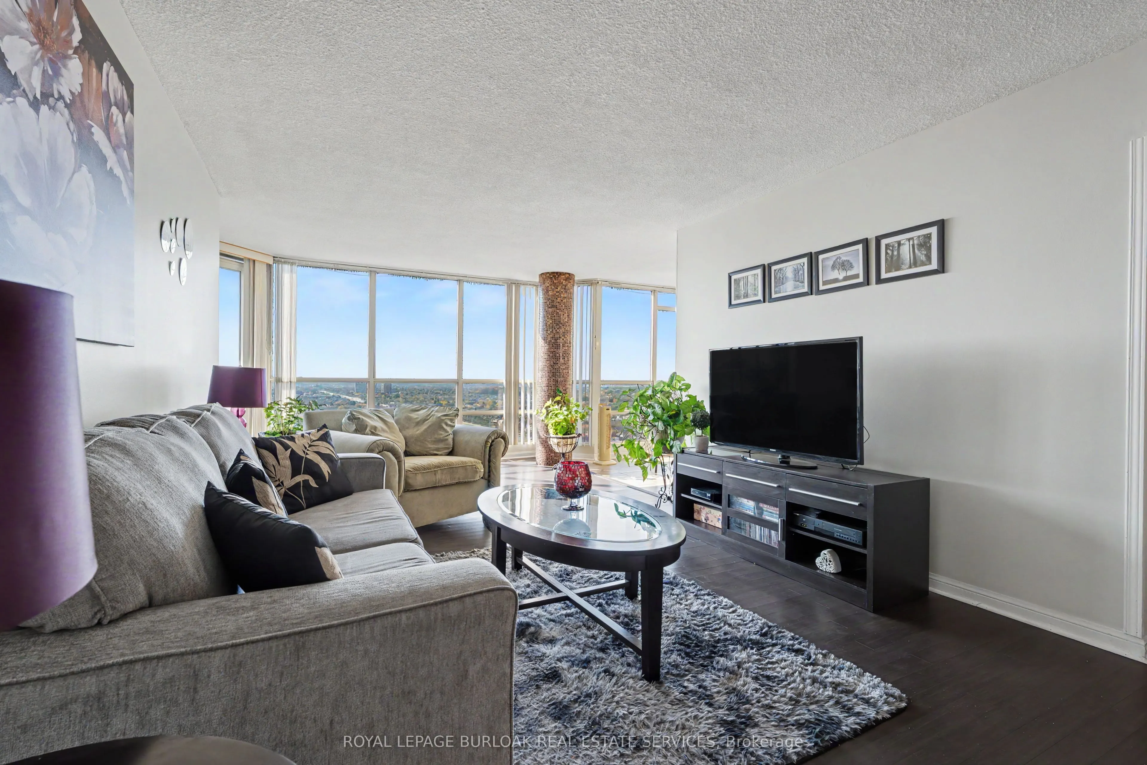 45 Kingsbridge Garden Circle #2407