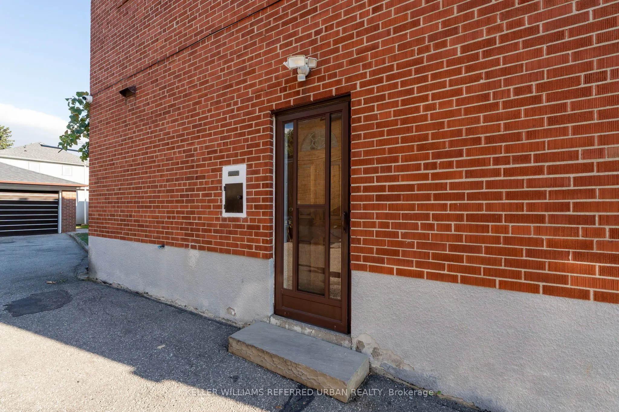 3 Duckworth Street
