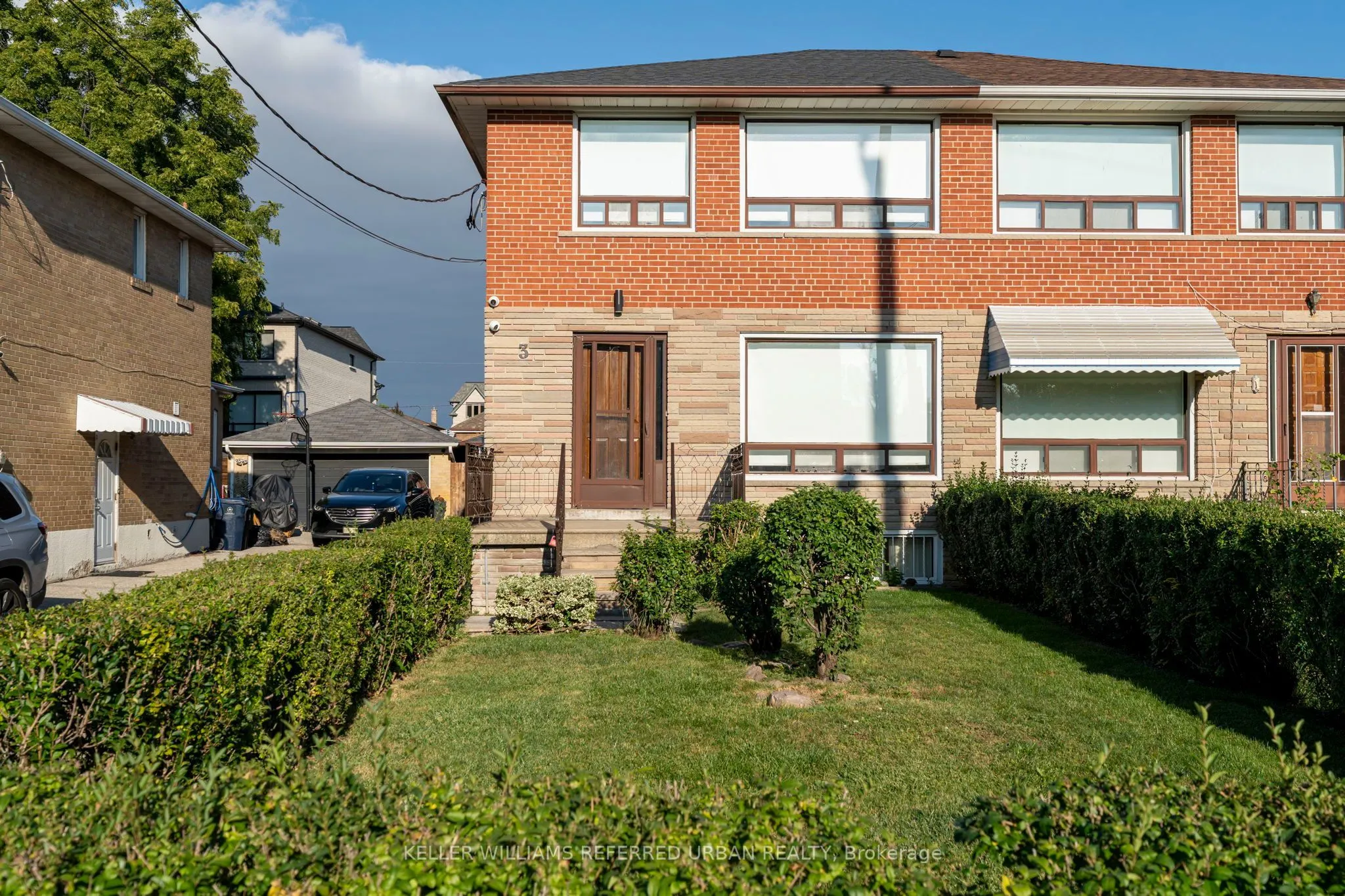3 Duckworth Street