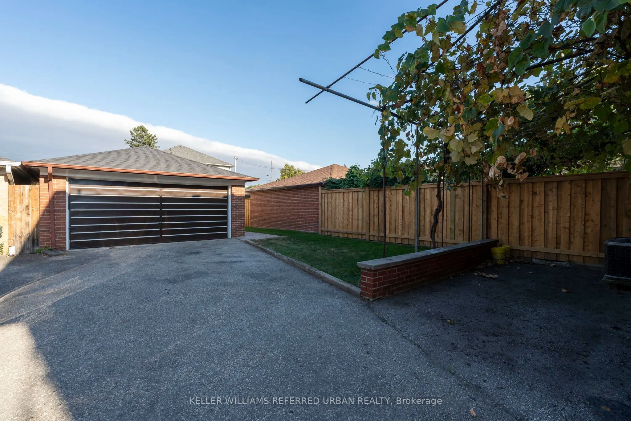3 Duckworth Street