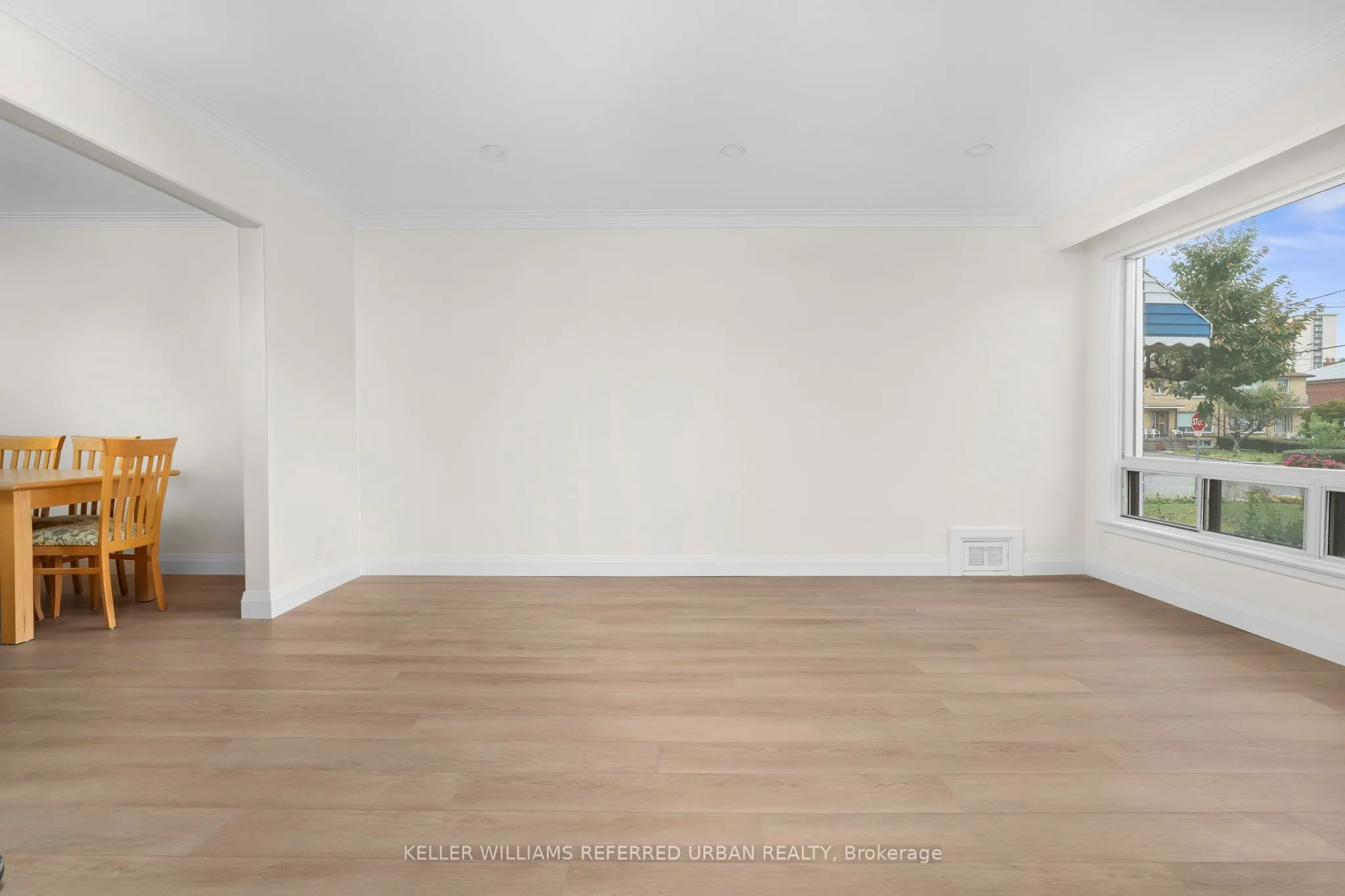 3 Duckworth Street