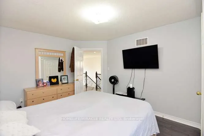 12 Plateau Drive
