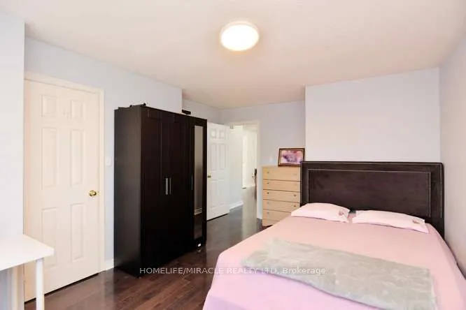 12 Plateau Drive