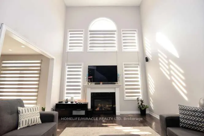12 Plateau Drive