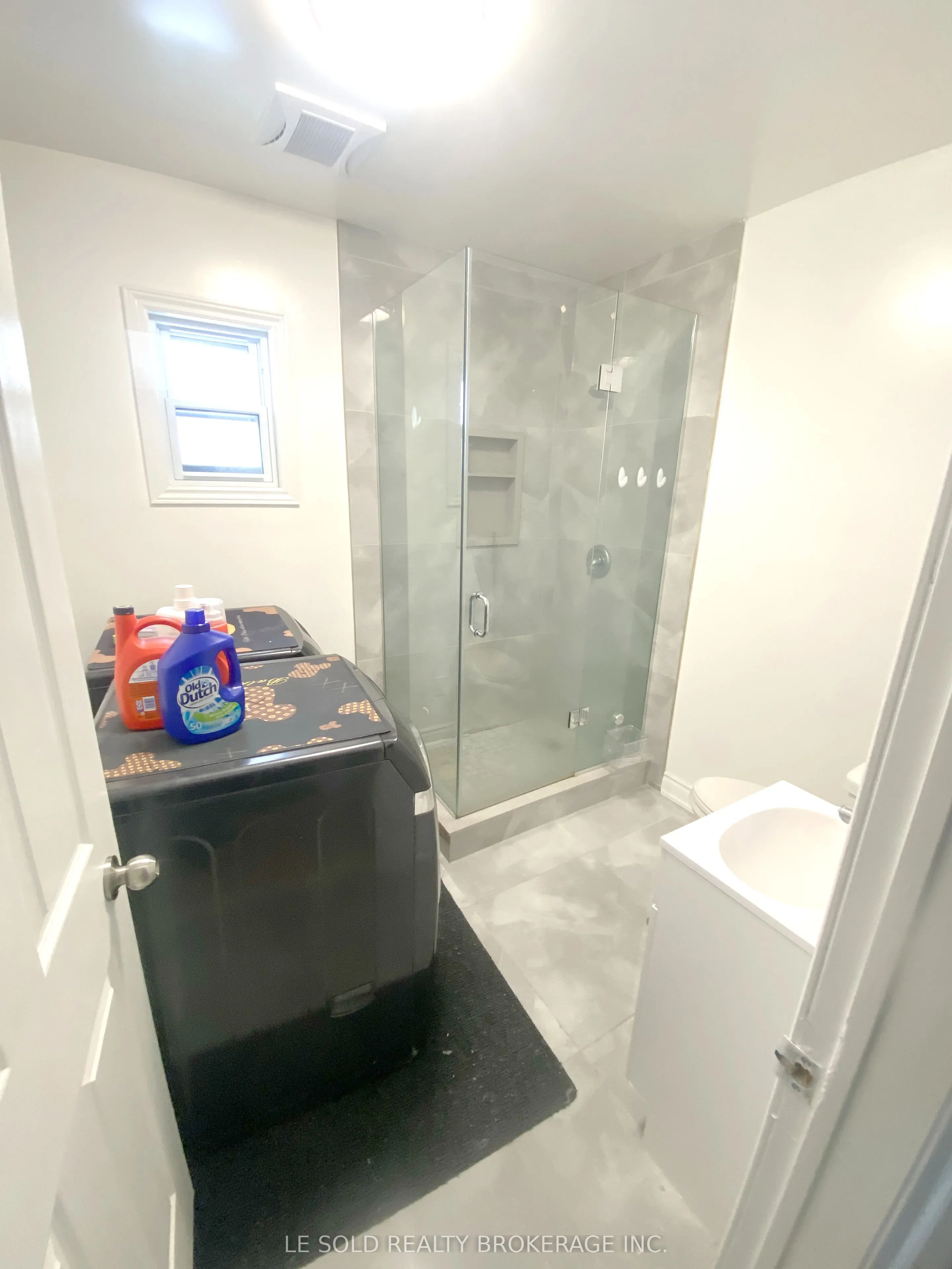 271 Hallam Street #1 Bedroom