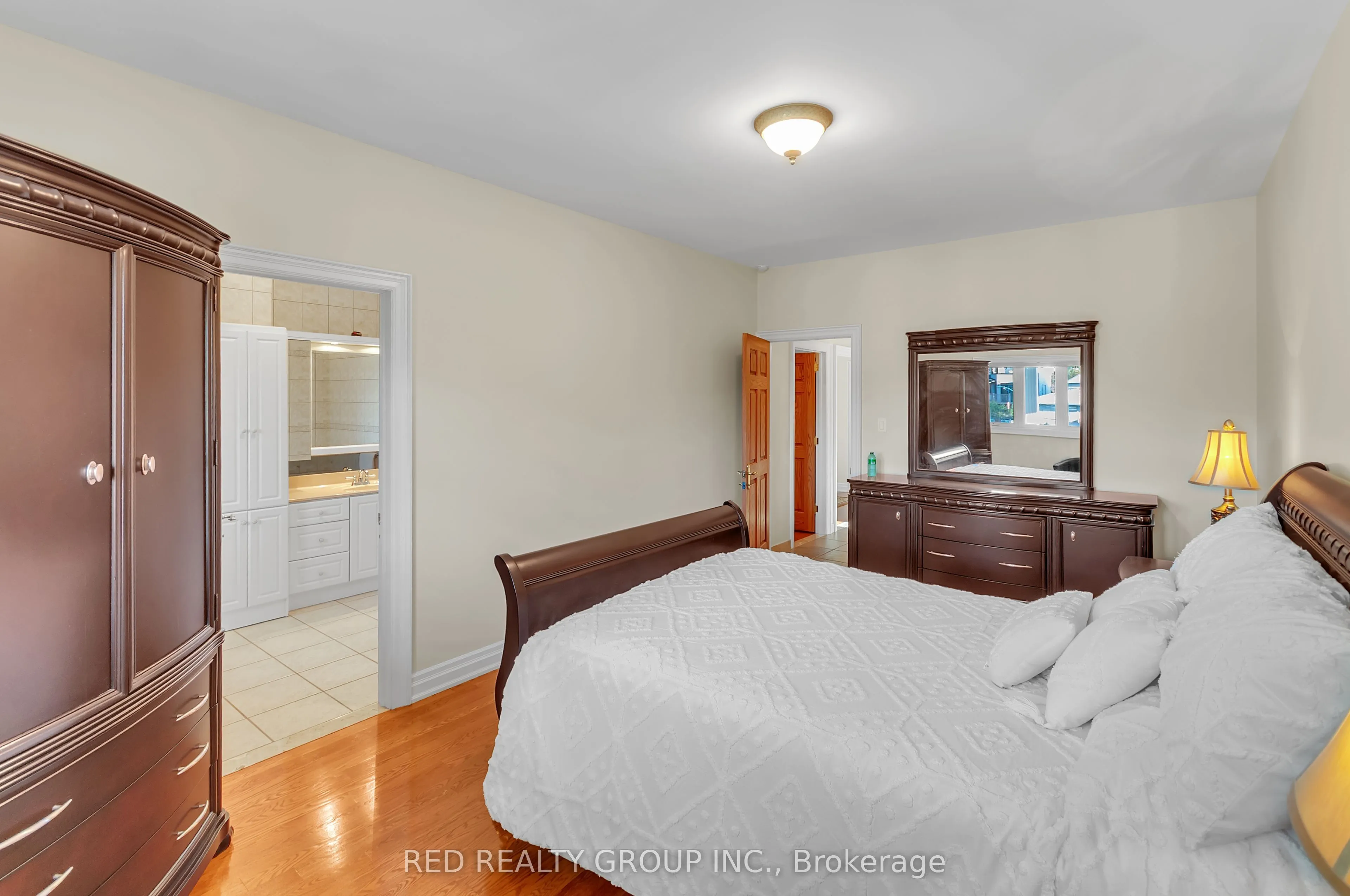 378 Rustic Road