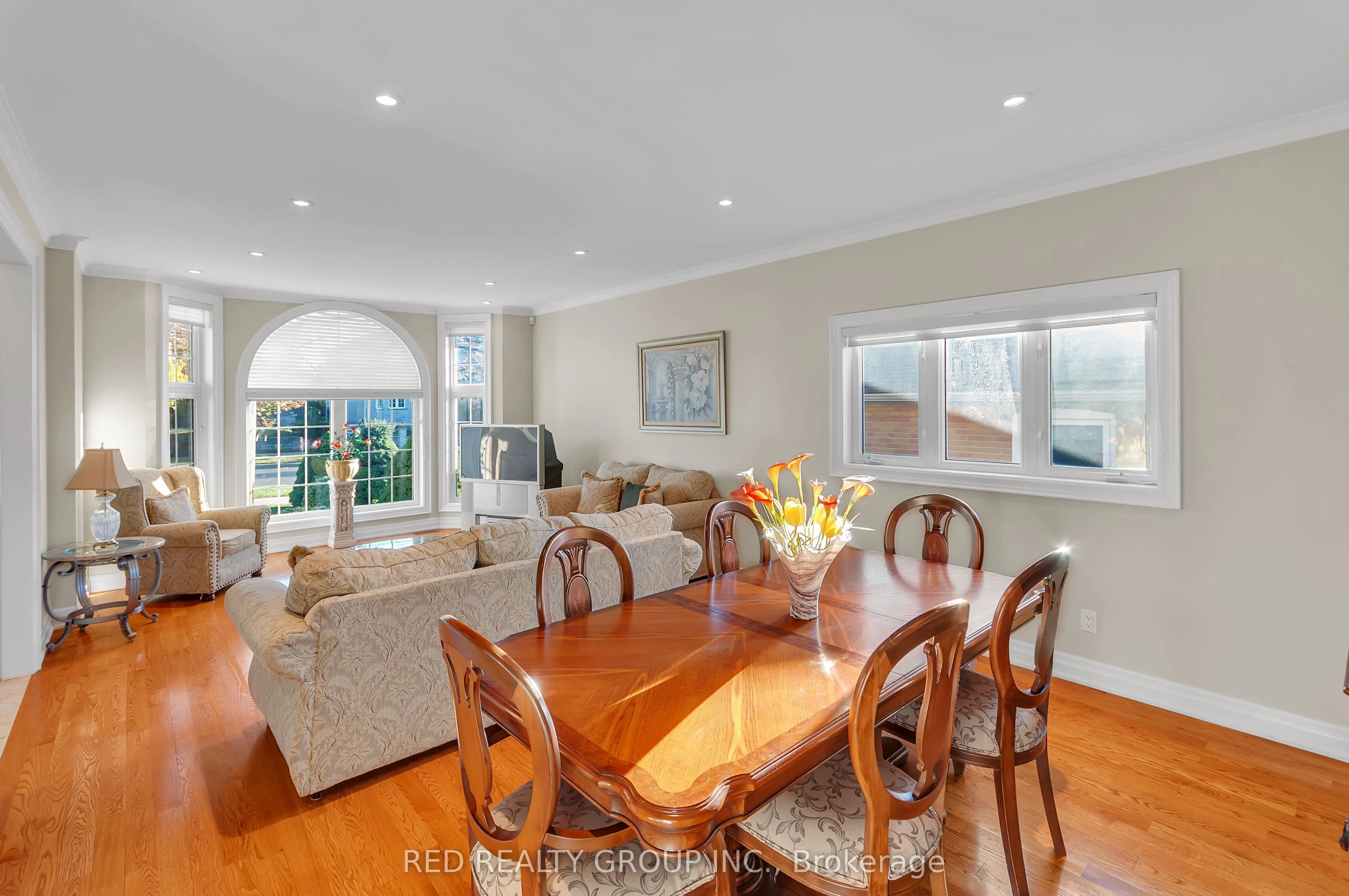 378 Rustic Road