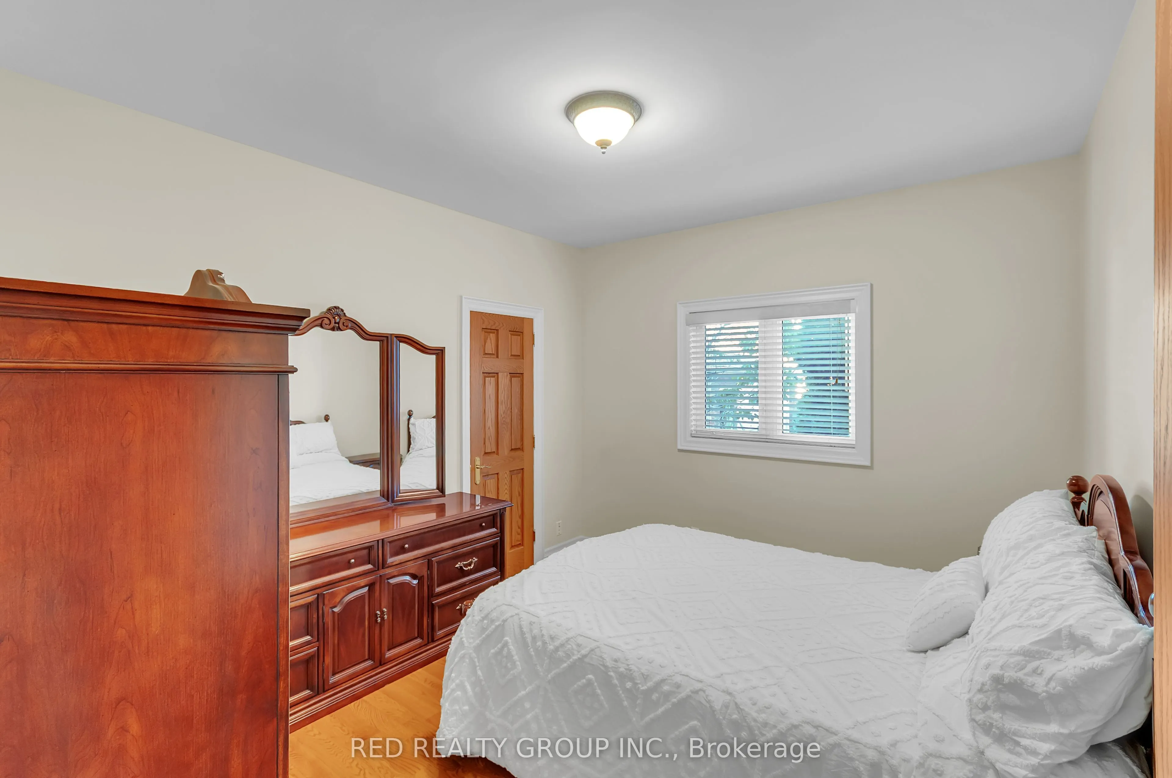 378 Rustic Road