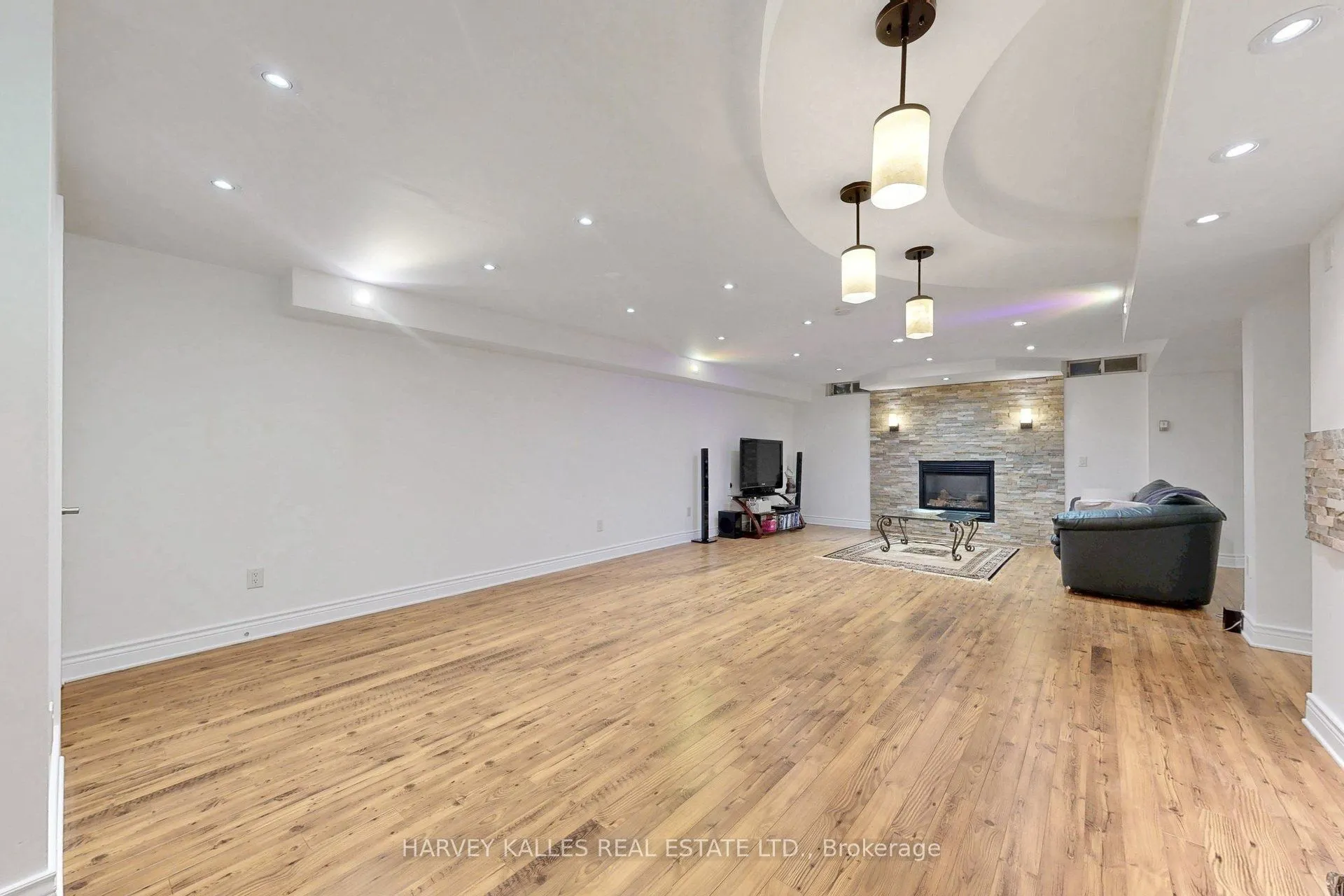 10 Concorde Drive