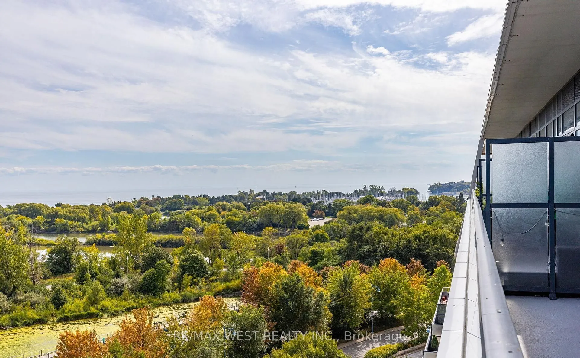 20 Shore Breeze Drive #702