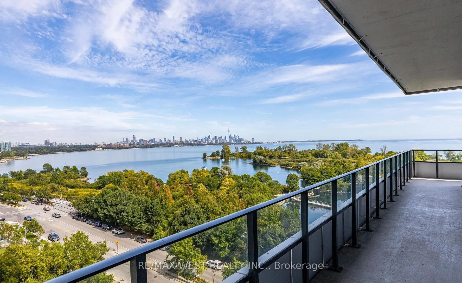 20 Shore Breeze Drive #702