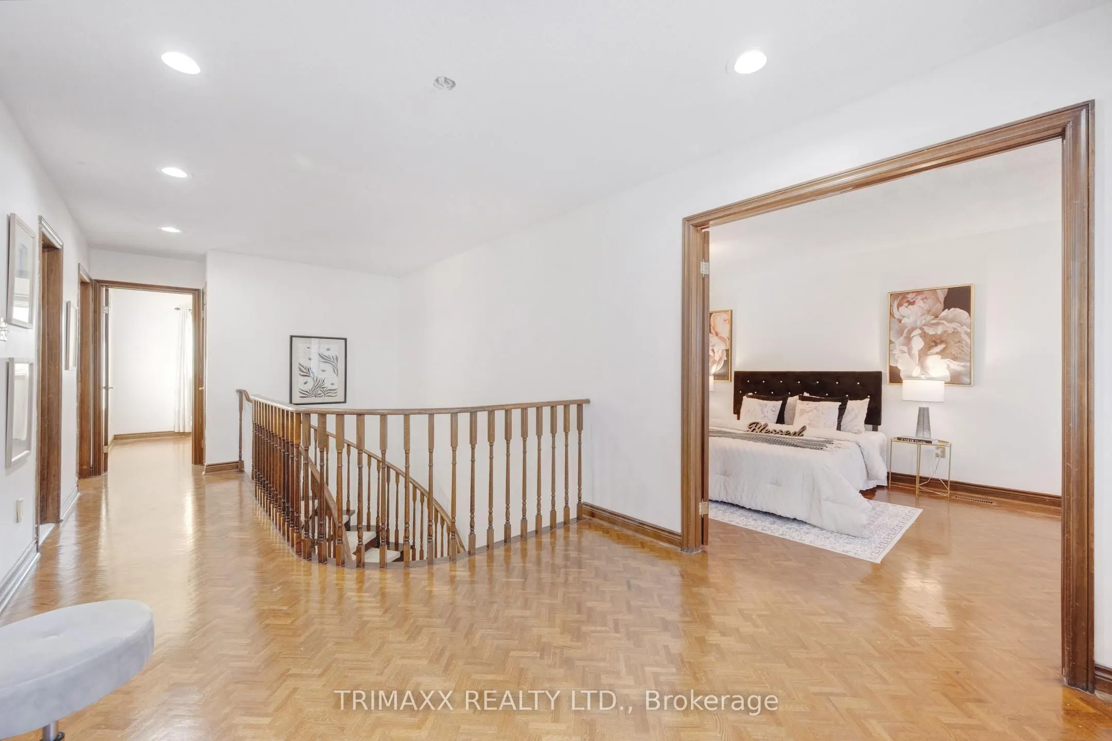 23 Oaklea Boulevard