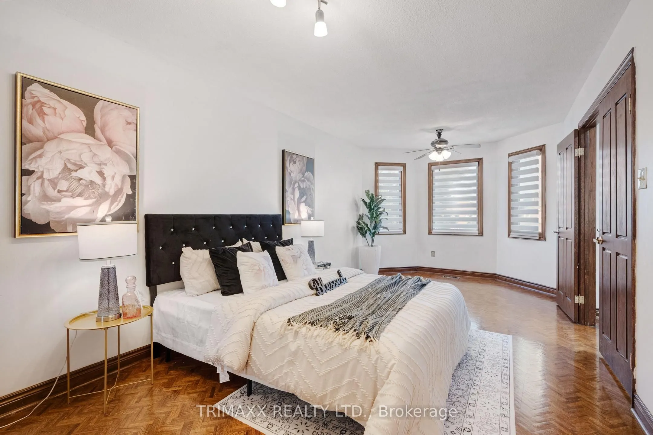 23 Oaklea Boulevard