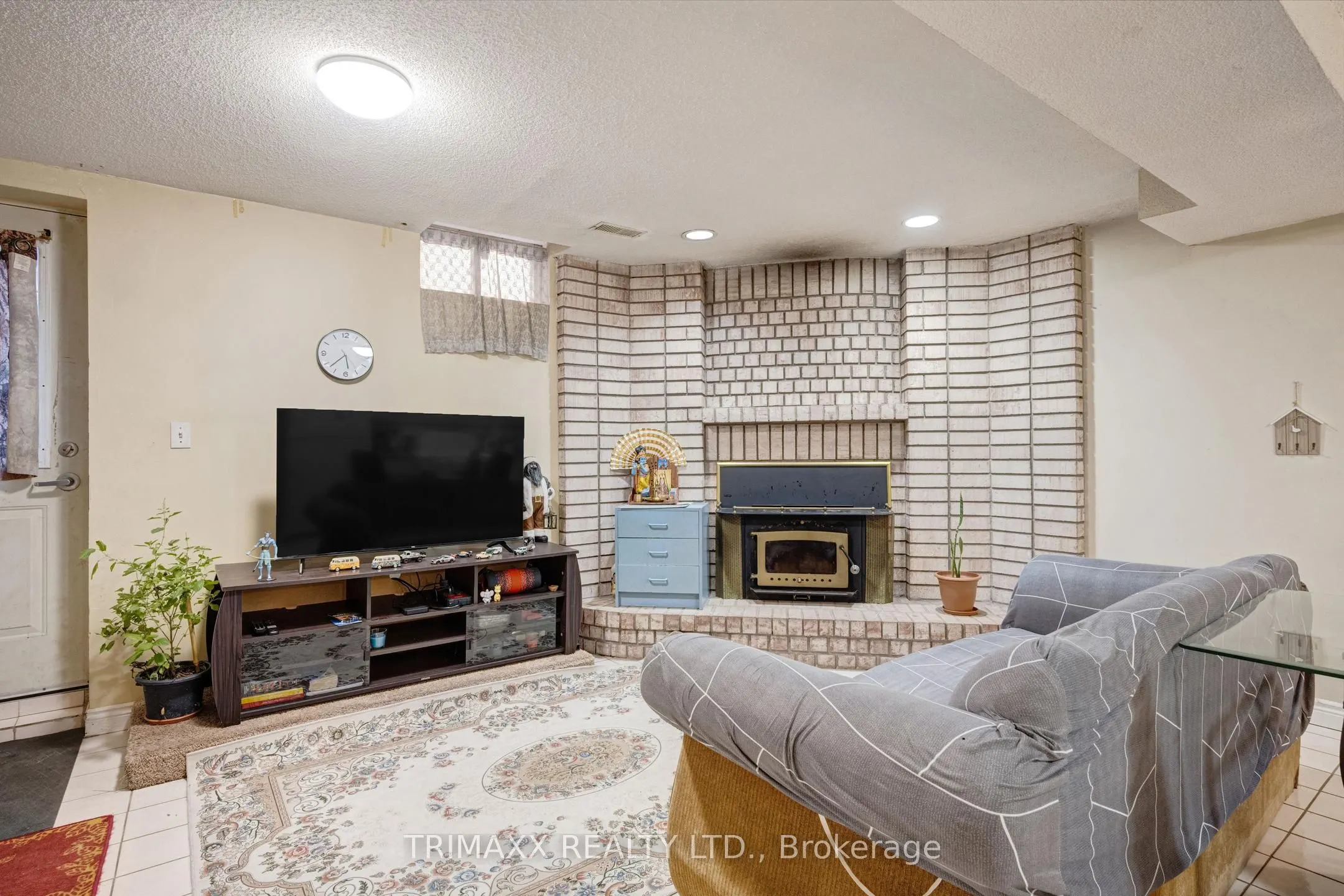23 Oaklea Boulevard