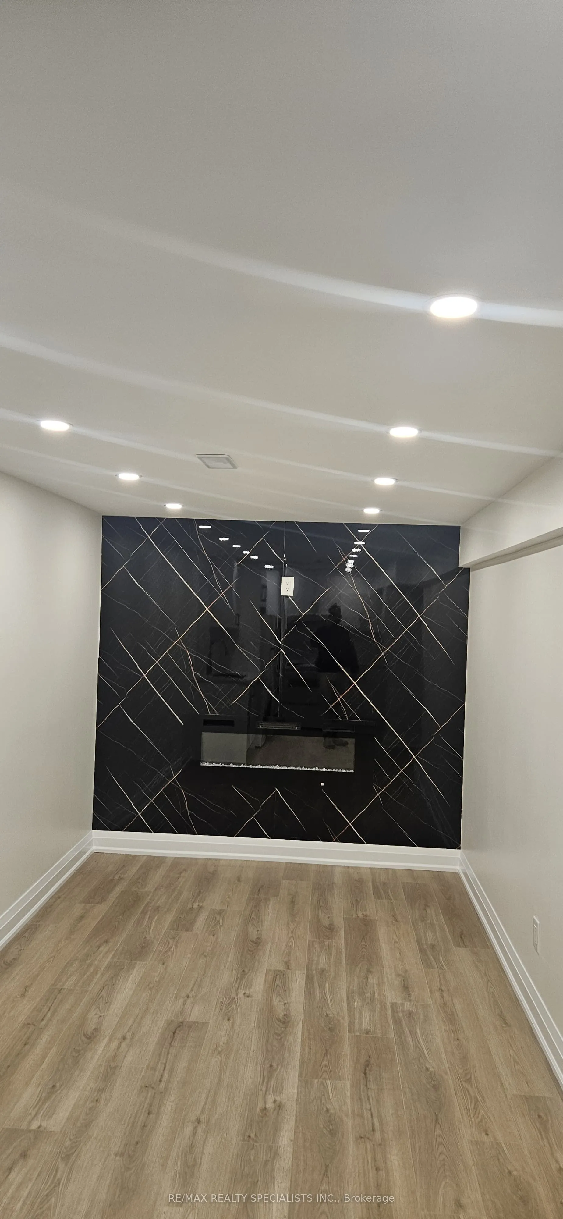 6419 Chaumont Crescent #Basement
