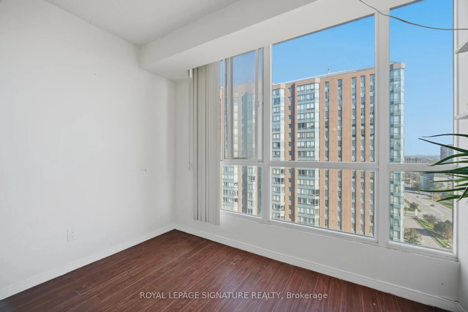 145 Hillcrest Avenue #1608