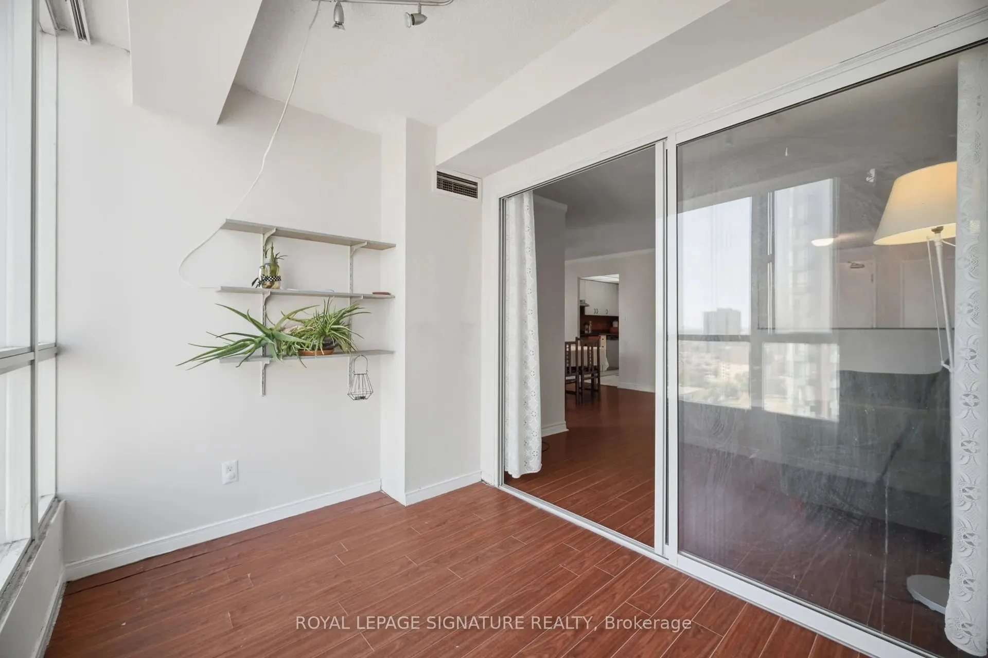 145 Hillcrest Avenue #1608