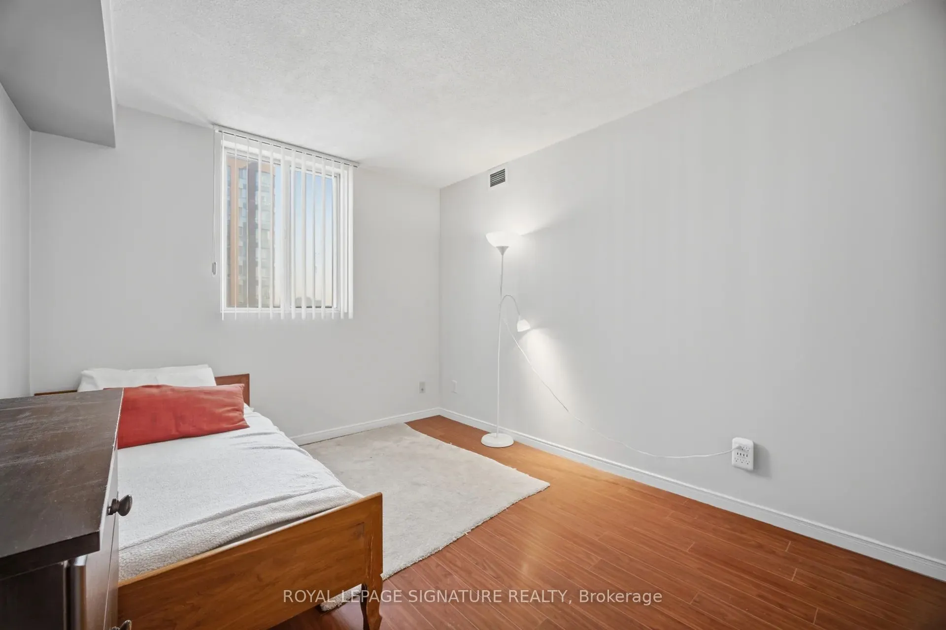 145 Hillcrest Avenue #1608