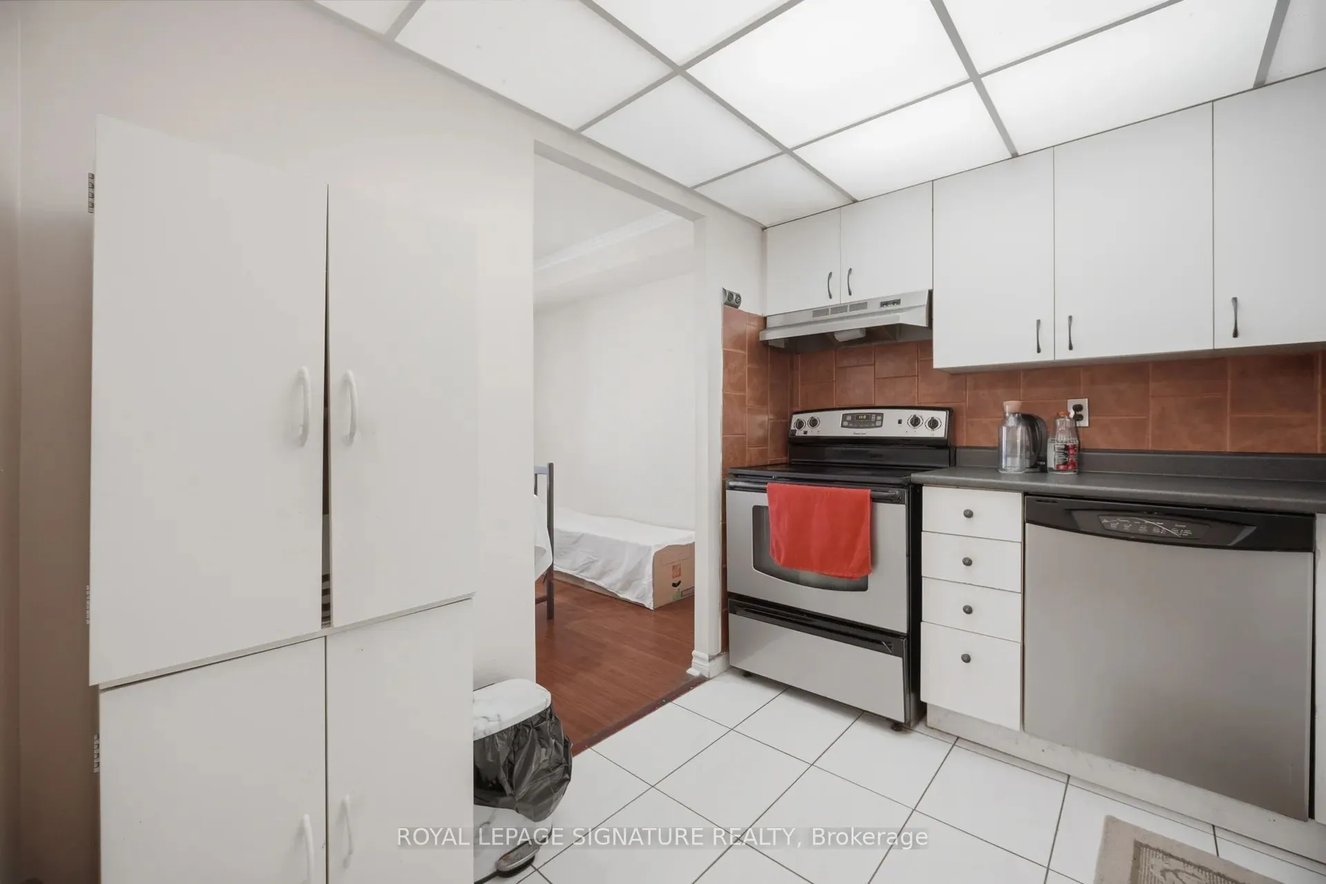 145 Hillcrest Avenue #1608