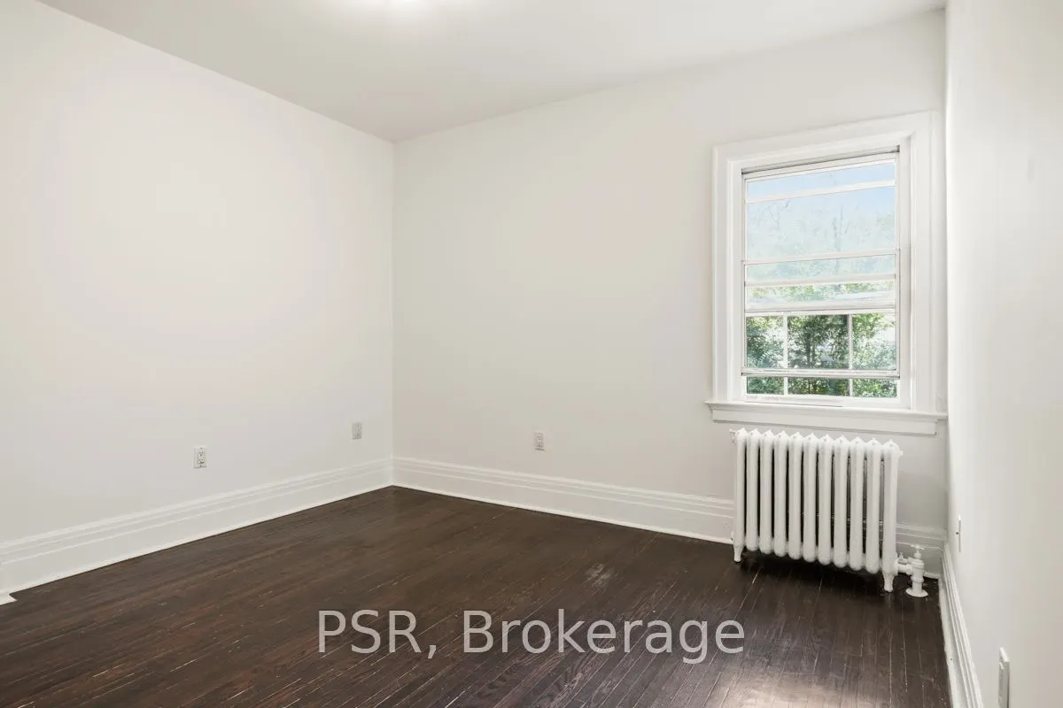 483 Parkside Drive #2B