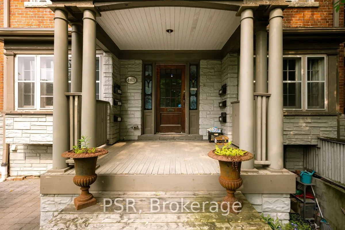 483 Parkside Drive #2B