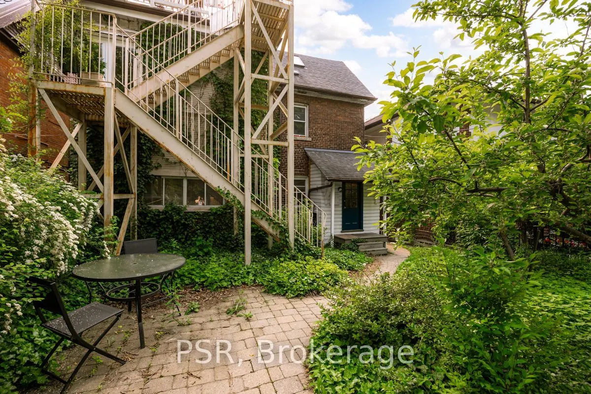 483 Parkside Drive #2B