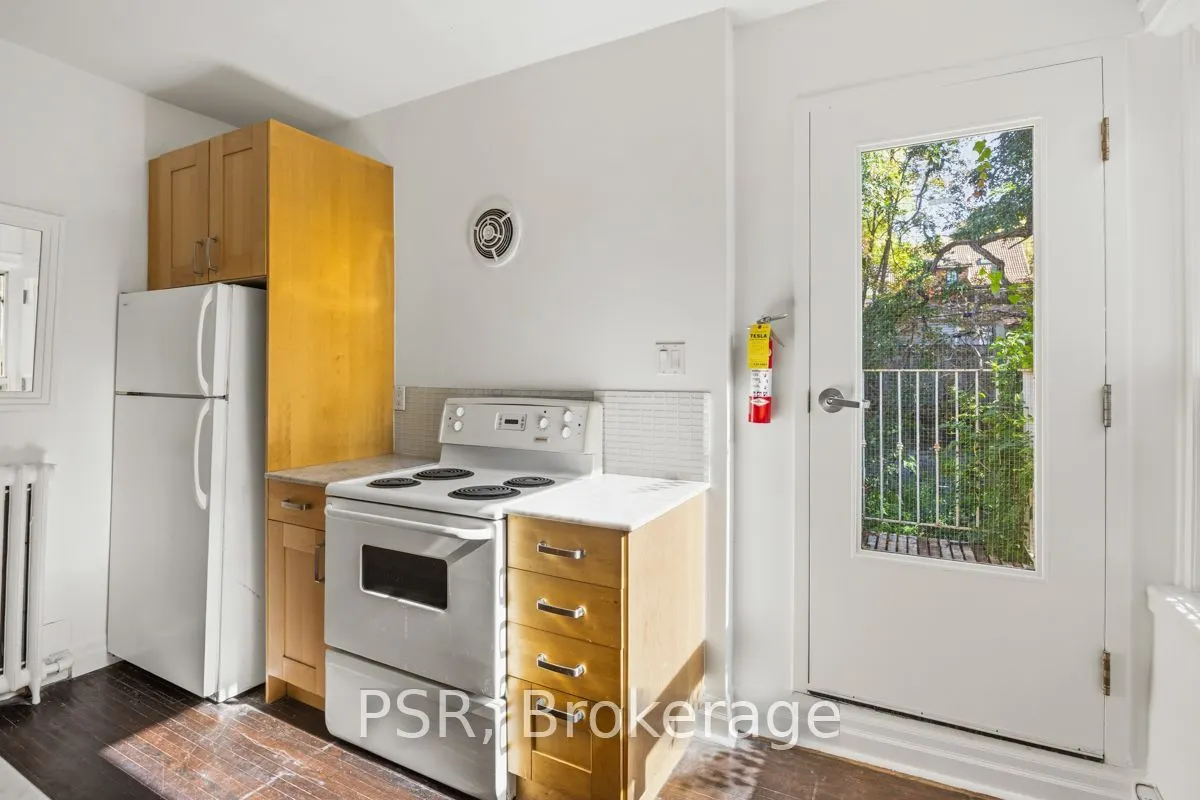 483 Parkside Drive #2B
