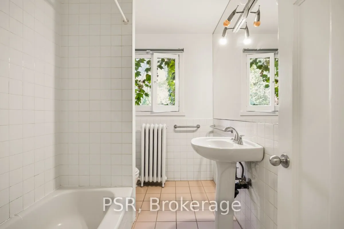 483 Parkside Drive #2B