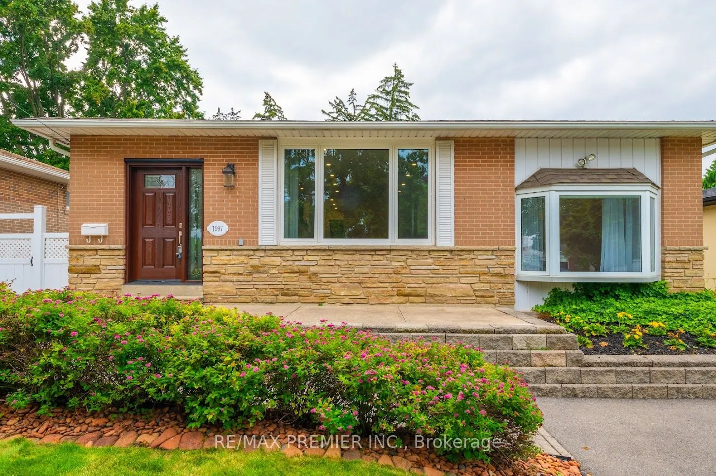1997 Truscott Drive