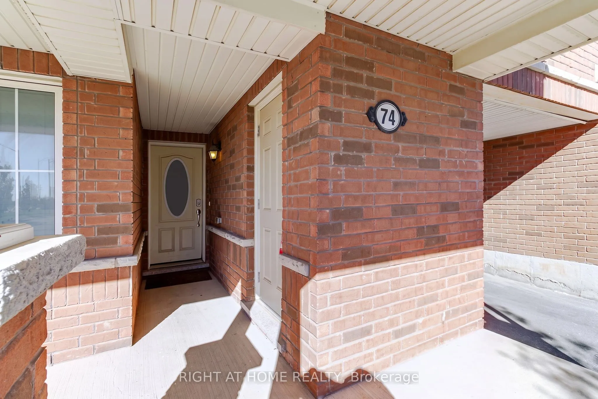 74 Frost Court