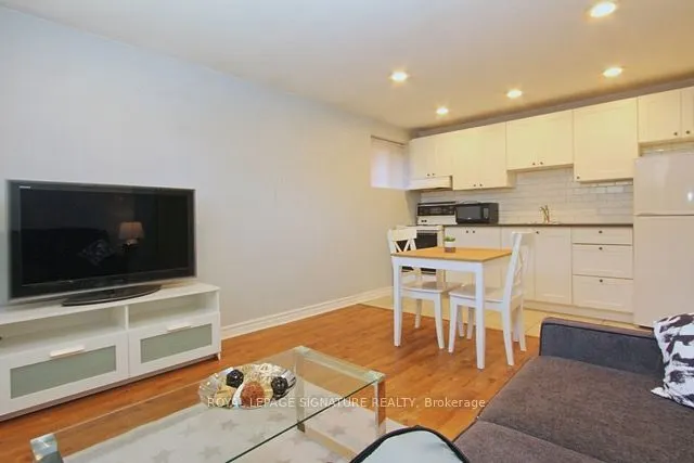 31 Marina Avenue #3