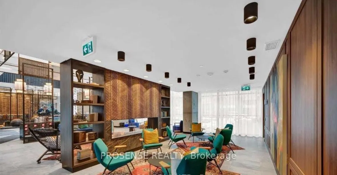 251 Manitoba Street S #1403