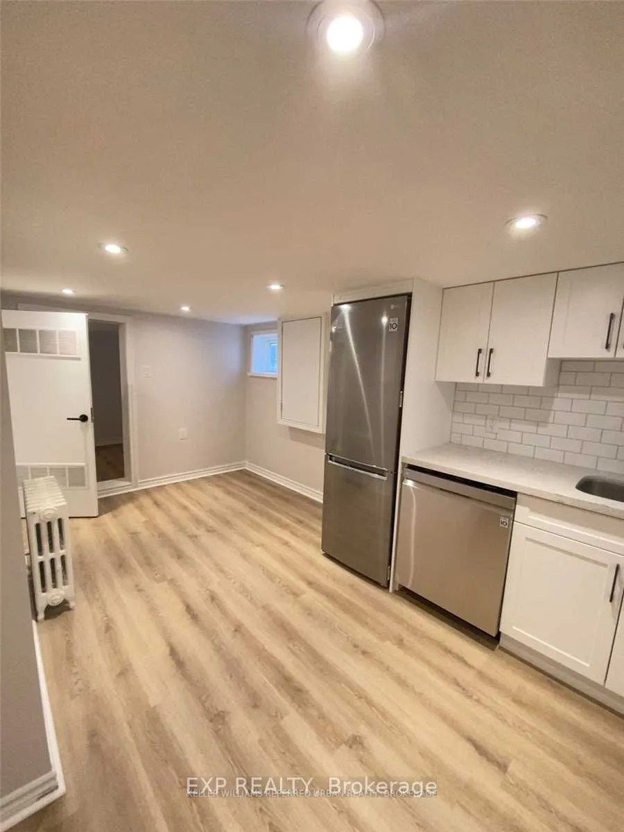 27 Snider Avenue #Lower